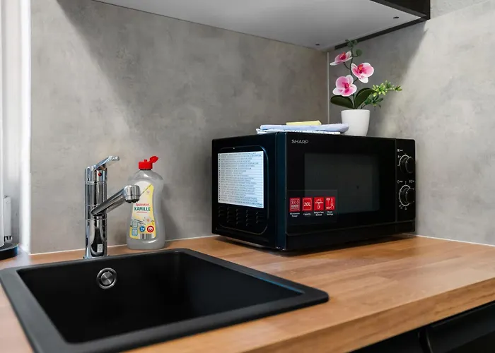 Komfortables In Köln-ehrenfeld, Küche, Vollausstattung, Netflix, 1 Min Zur U-bahn, 10 Min Zum Neumarkt *