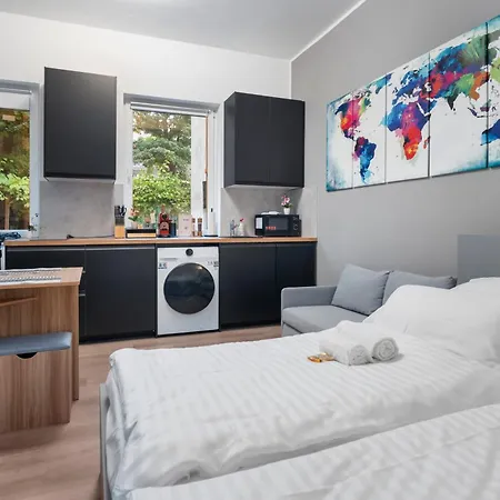 Komfortables In Koeln-ehrenfeld, Kueche, Vollausstattung, Netflix, 1 Min Zur U-bahn, 10 Min Zum Neumarkt Kolonia