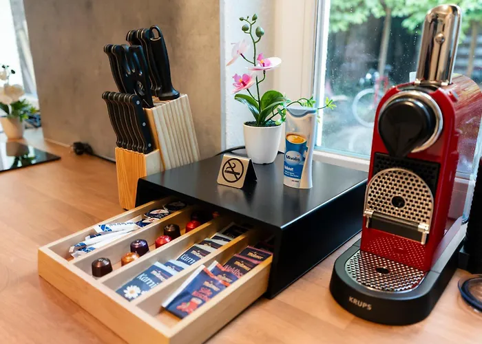 Komfortables In Koeln-ehrenfeld, Kueche, Vollausstattung, Netflix, 1 Min Zur U-bahn, 10 Min Zum Neumarkt Lejlighed *