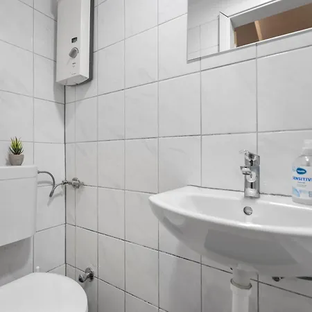 Apartman Komfortables In Koeln-ehrenfeld, Kueche, Vollausstattung, Netflix, 1 Min Zur U-bahn, 10 Min Zum Neumarkt *