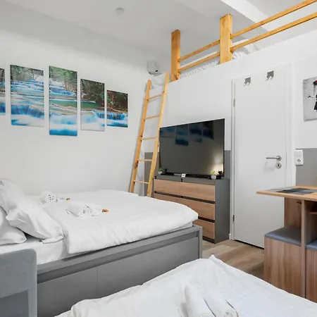 Komfortables In Koeln-ehrenfeld, Kueche, Vollausstattung, Netflix, 1 Min Zur U-bahn, 10 Min Zum Neumarkt * Köln